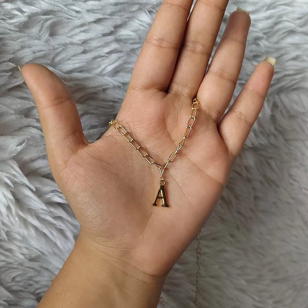 Initial Neckchain