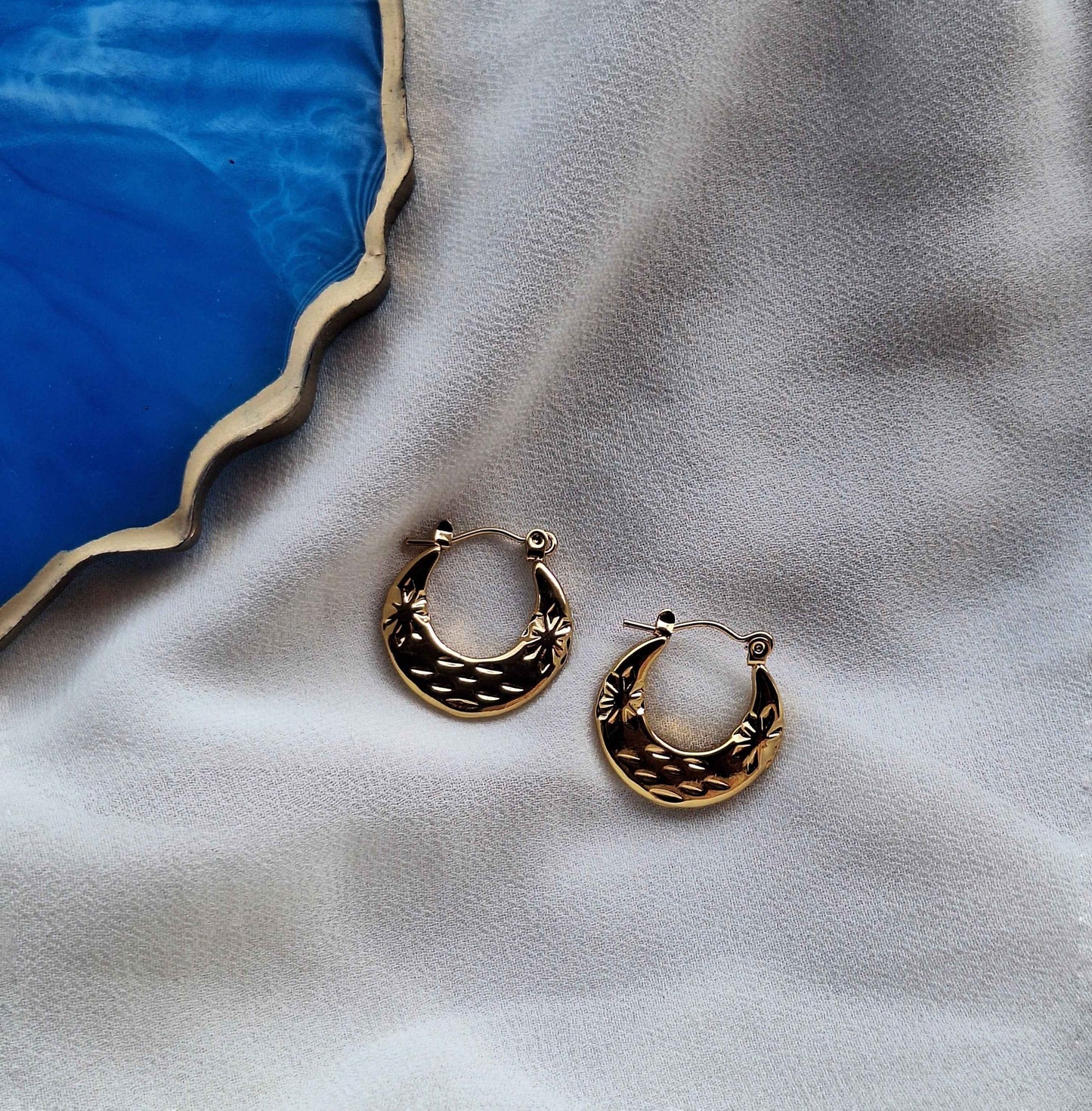 Textured Gold Earrings | Fine Fusionn