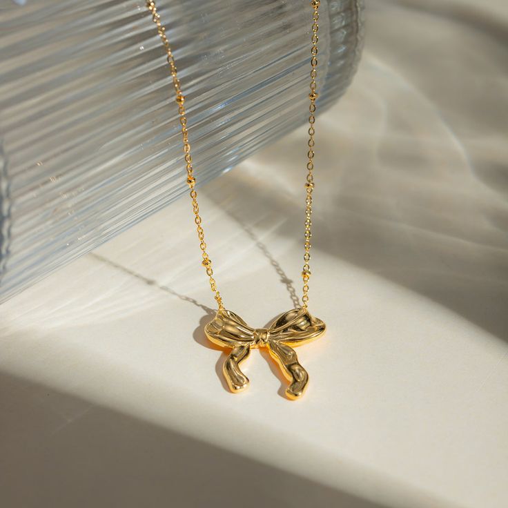 Bow Neckchain 2.0
