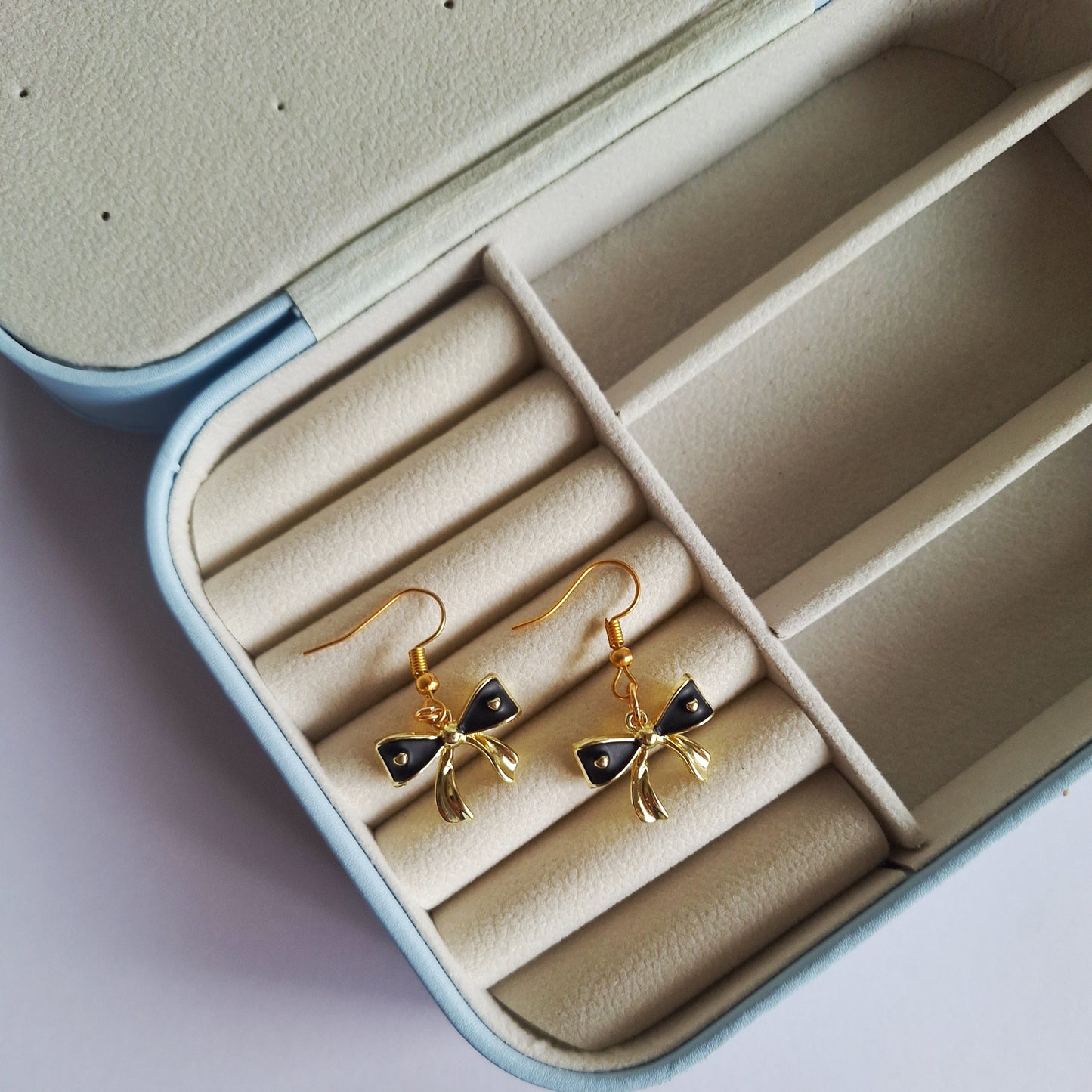 Bow Earrings