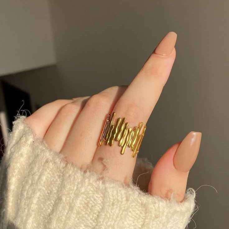 Melting Wood Ring (Adjustable)