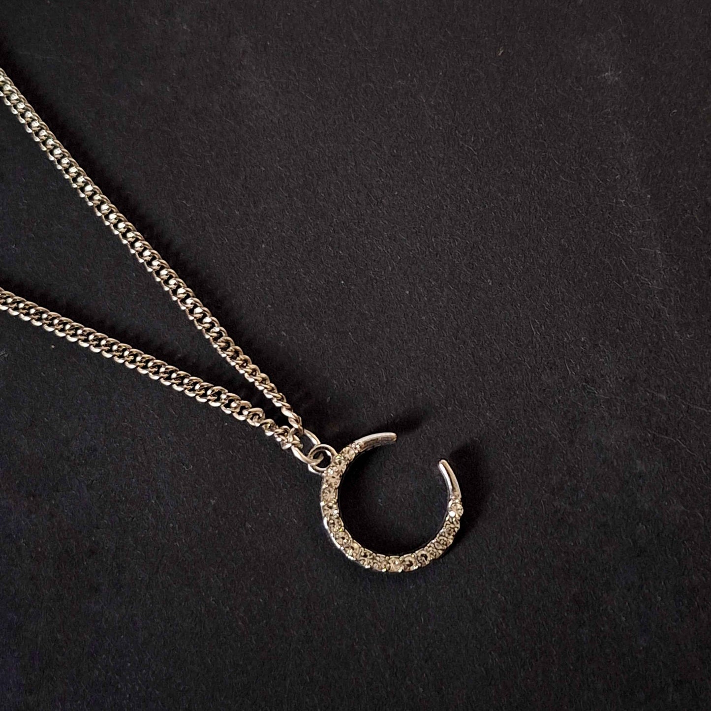 Moon chain | Fine Fusionn