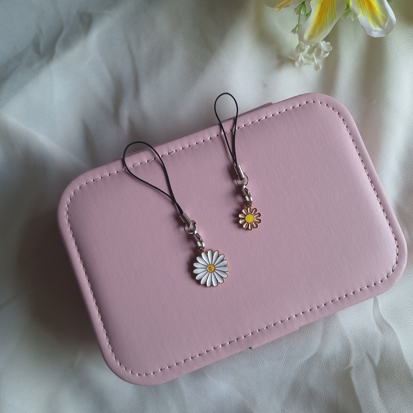 Flower Phone Charms - Fine Fusionn