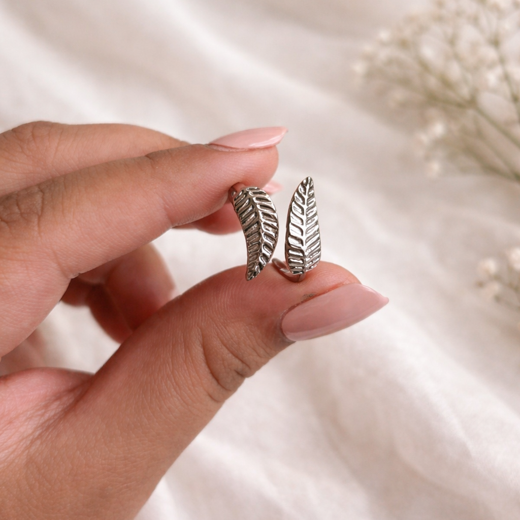 Silver Leaf Ring (Adjustable)