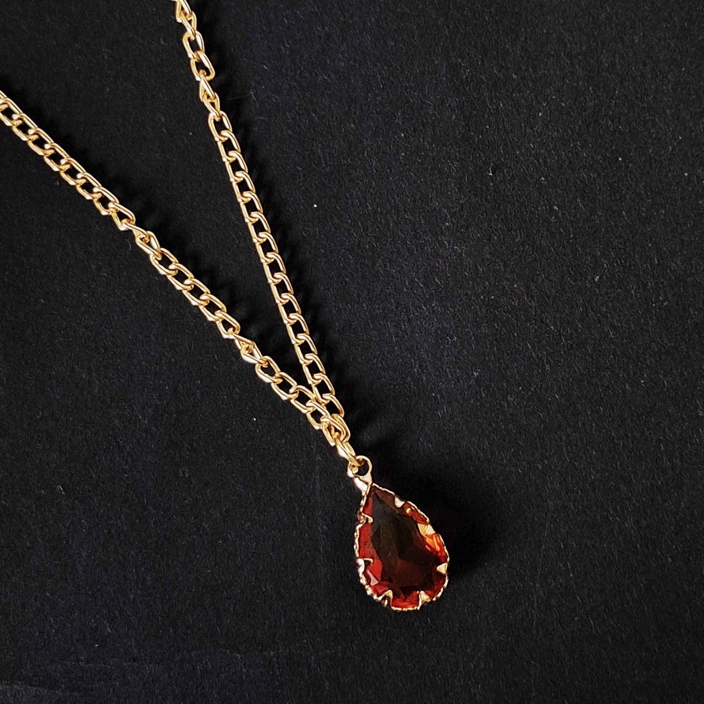 Pear Pendant | Fine Fusionn
