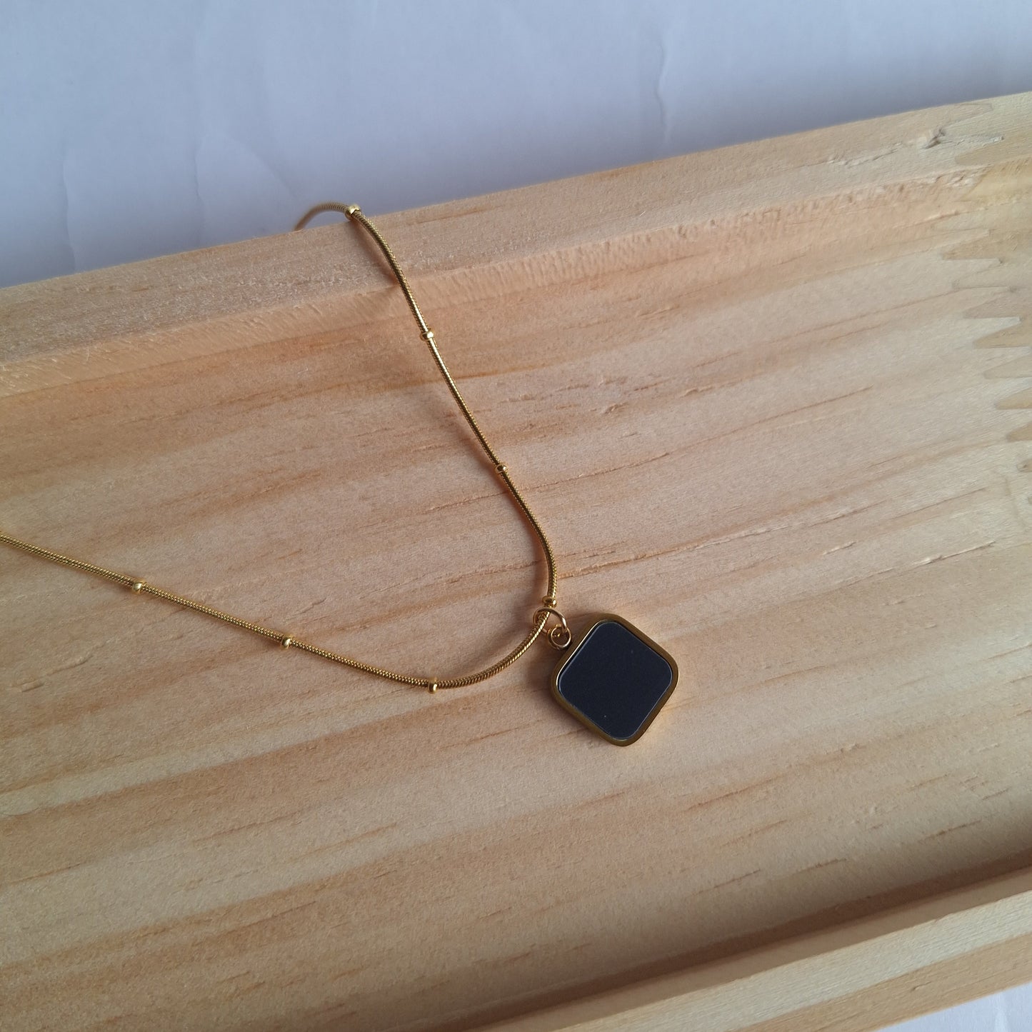 Black Square Neckchain - Fine Fusionn