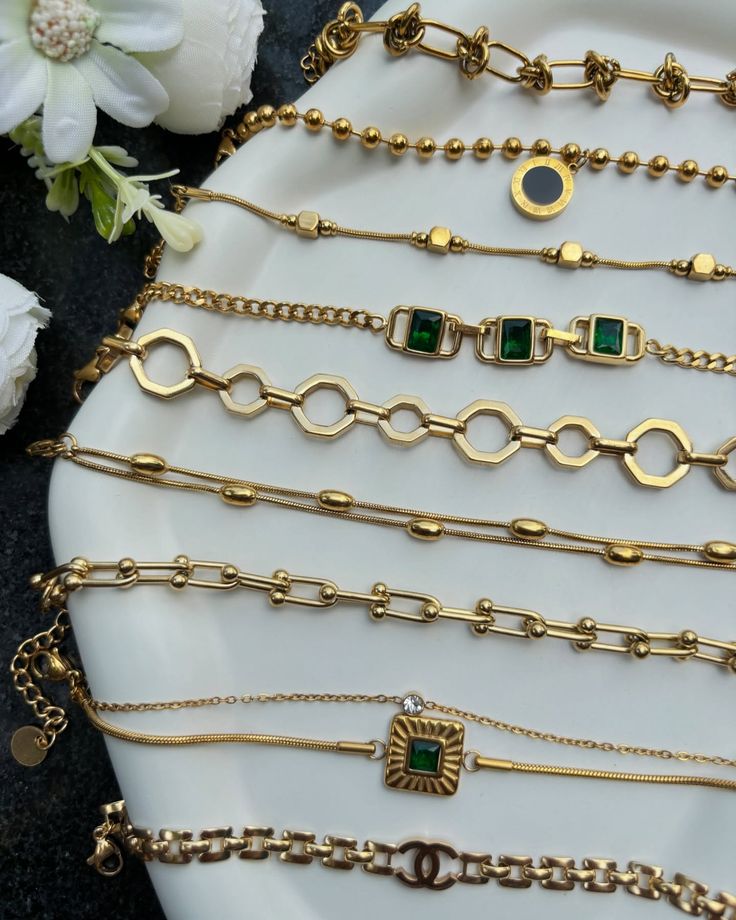 Loose Bracelets