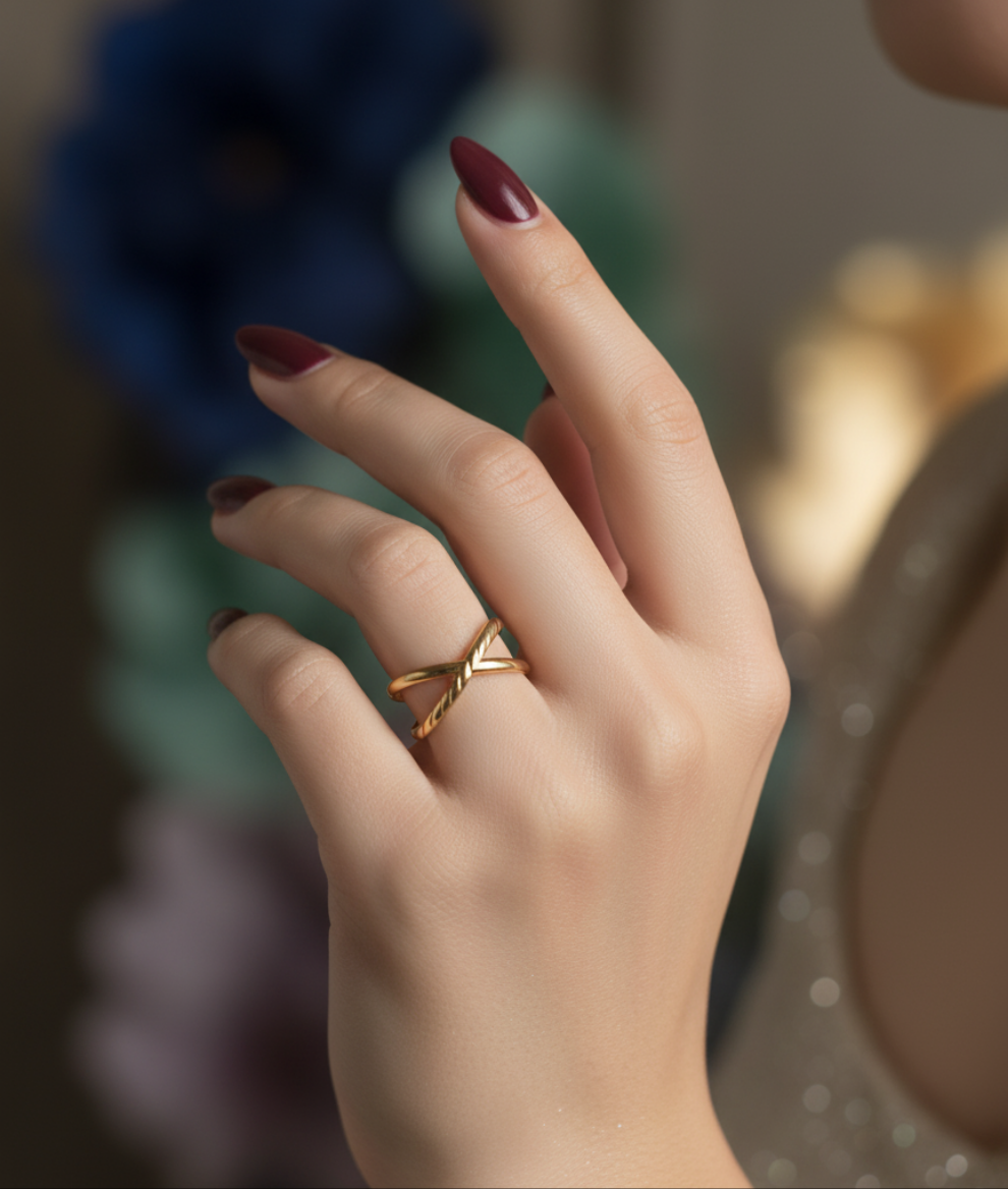 Criss Cross Ring (Adjustable)