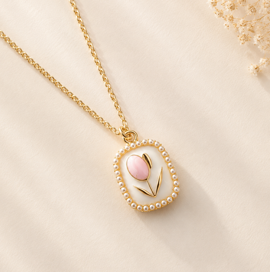 Pearl Tulip Neckchain