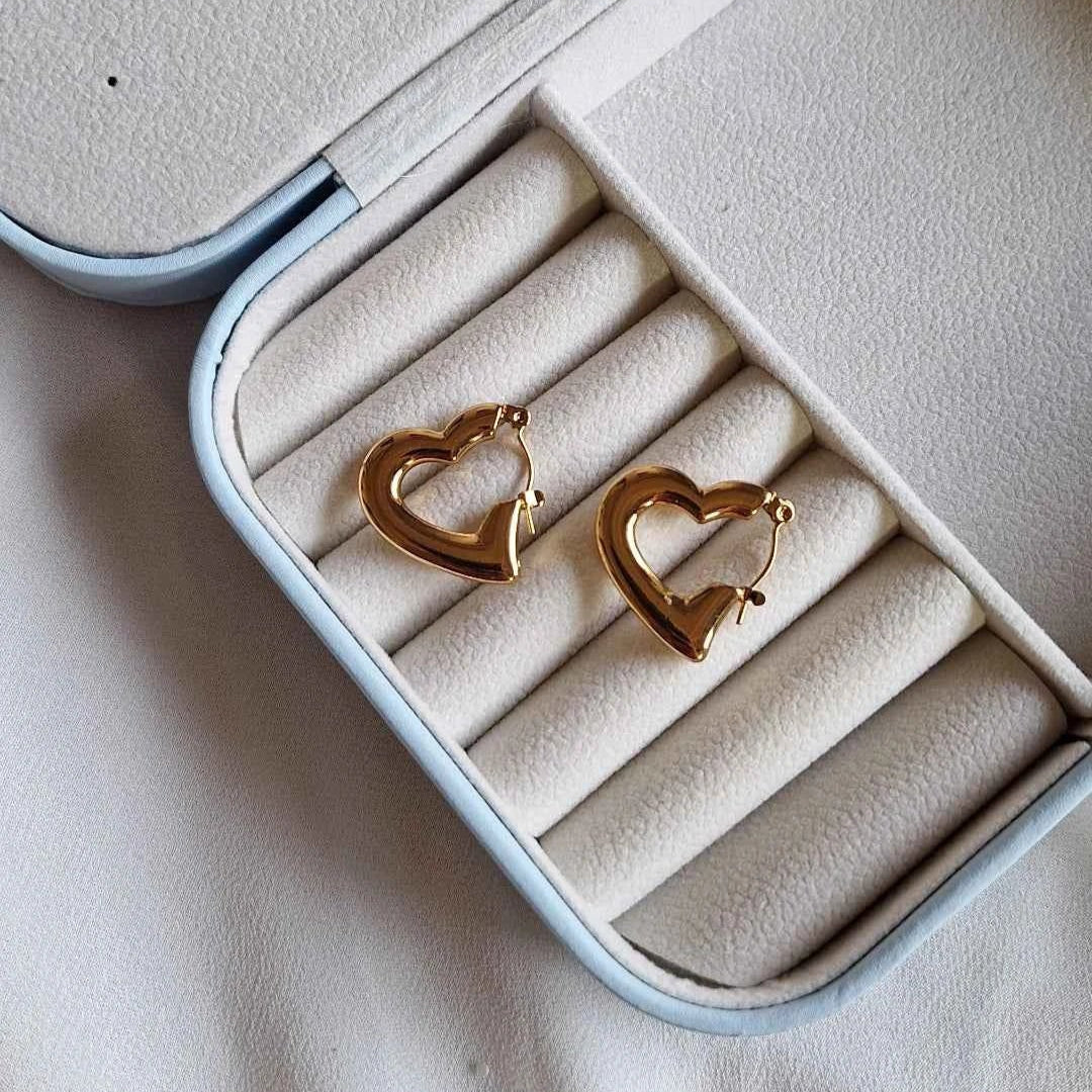 Chunky Heart Hoops | Fine Fusionn