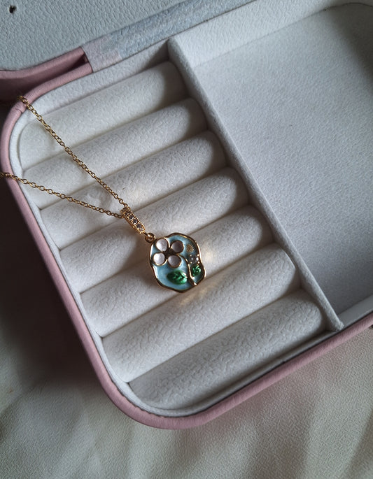 Spring Neckchain