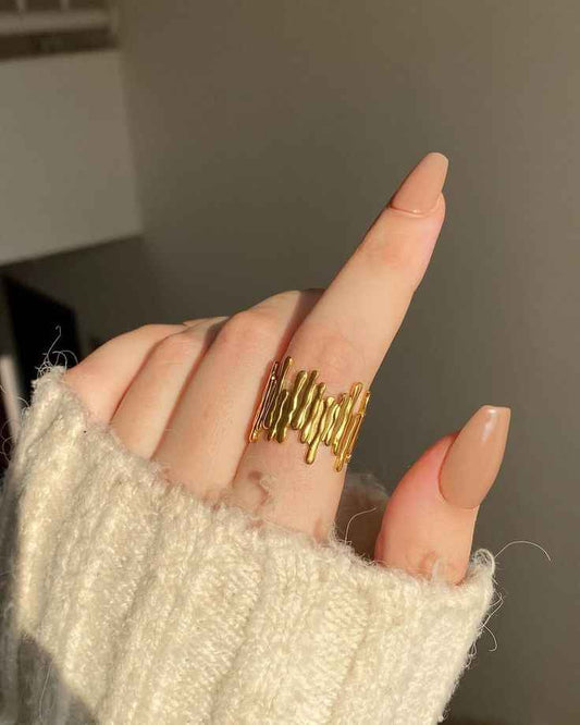 Melting Wood Ring (Adjustable)