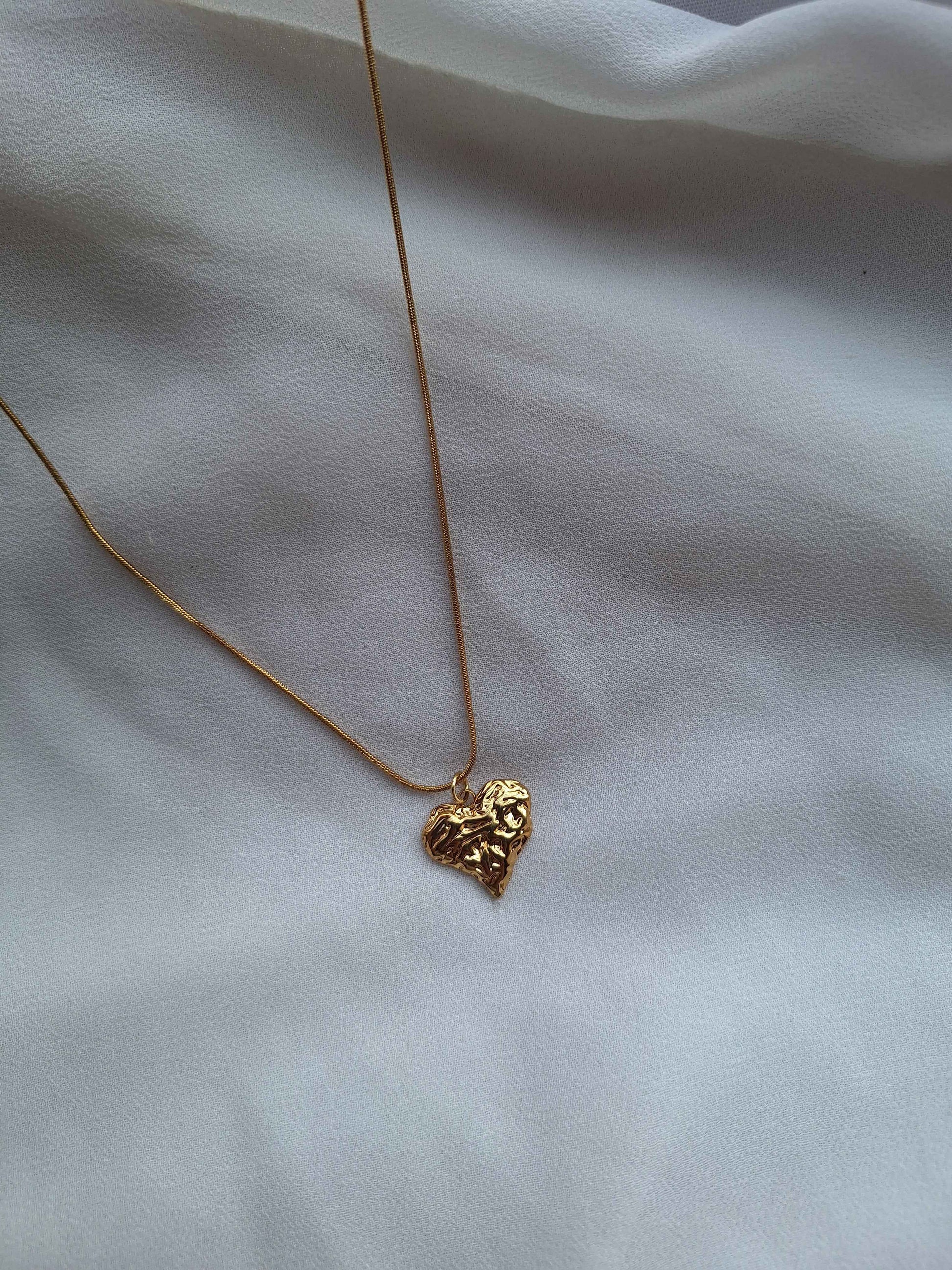 Textured Heart Chain | Fine Fusionn