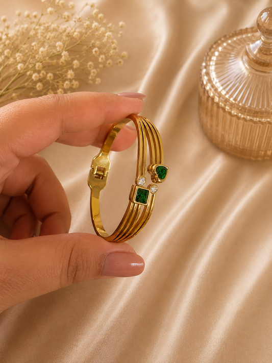Emerald Glow Bracelet - Thin Wrist / Baby Size Bracelet