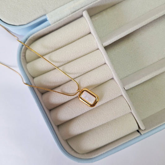Ivory Mist Neckchain
