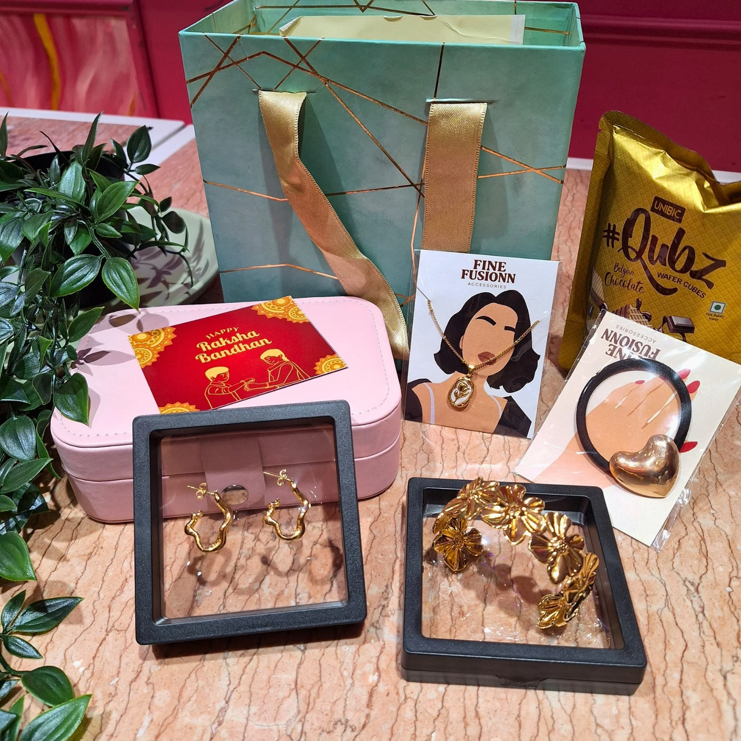 Radiant Fusion Hamper