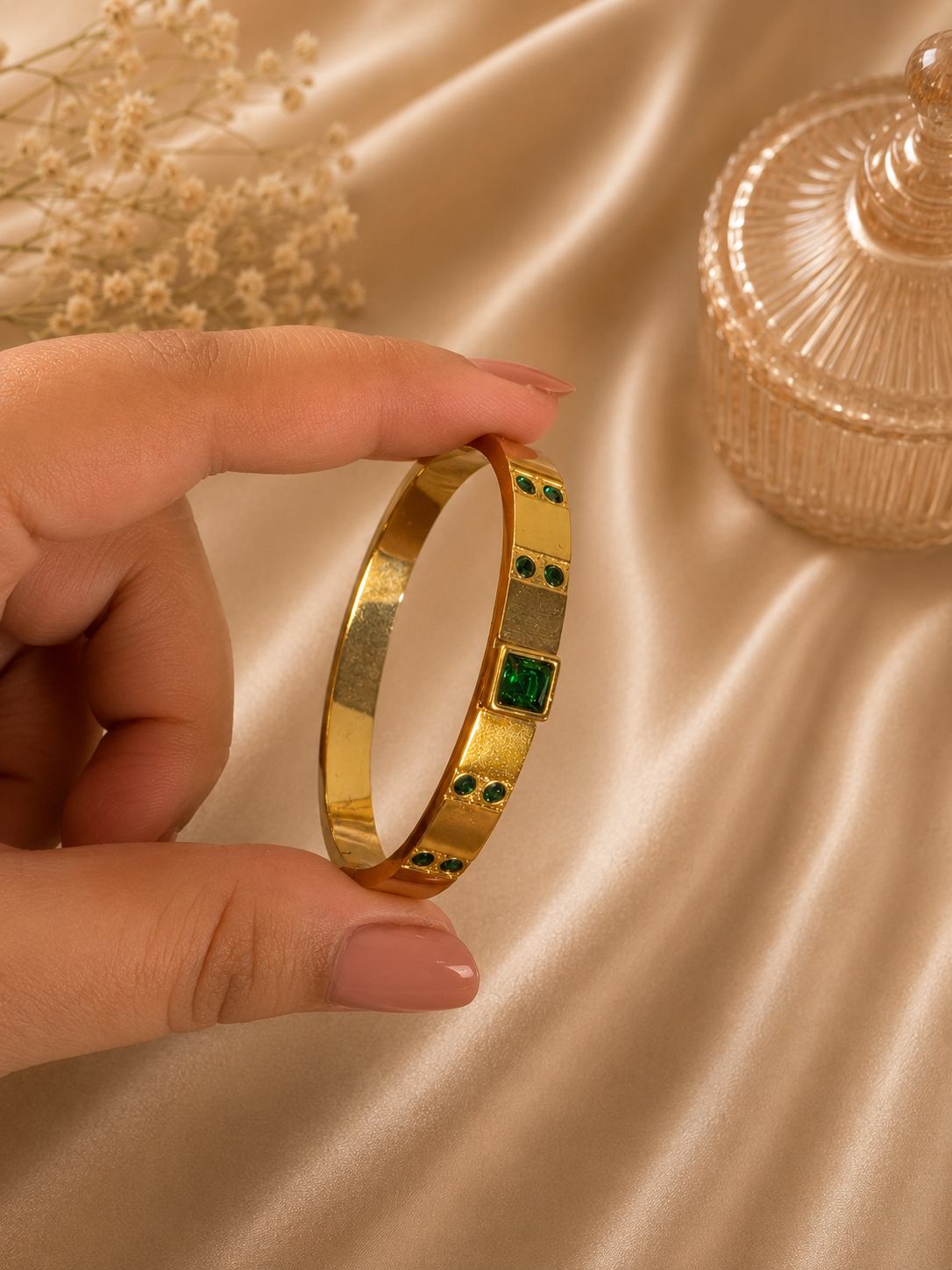 Green Stone - Thin Wrist / Baby Size Bracelet