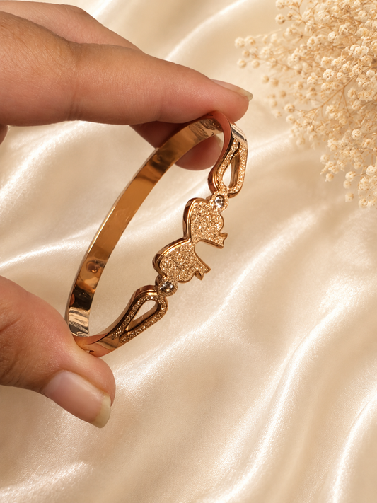 Bow Bangle